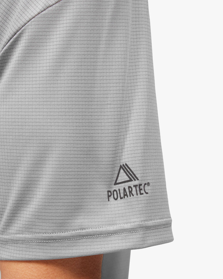 247M100170-45_MATERIAL_MOISTURE_WICKING.jpg