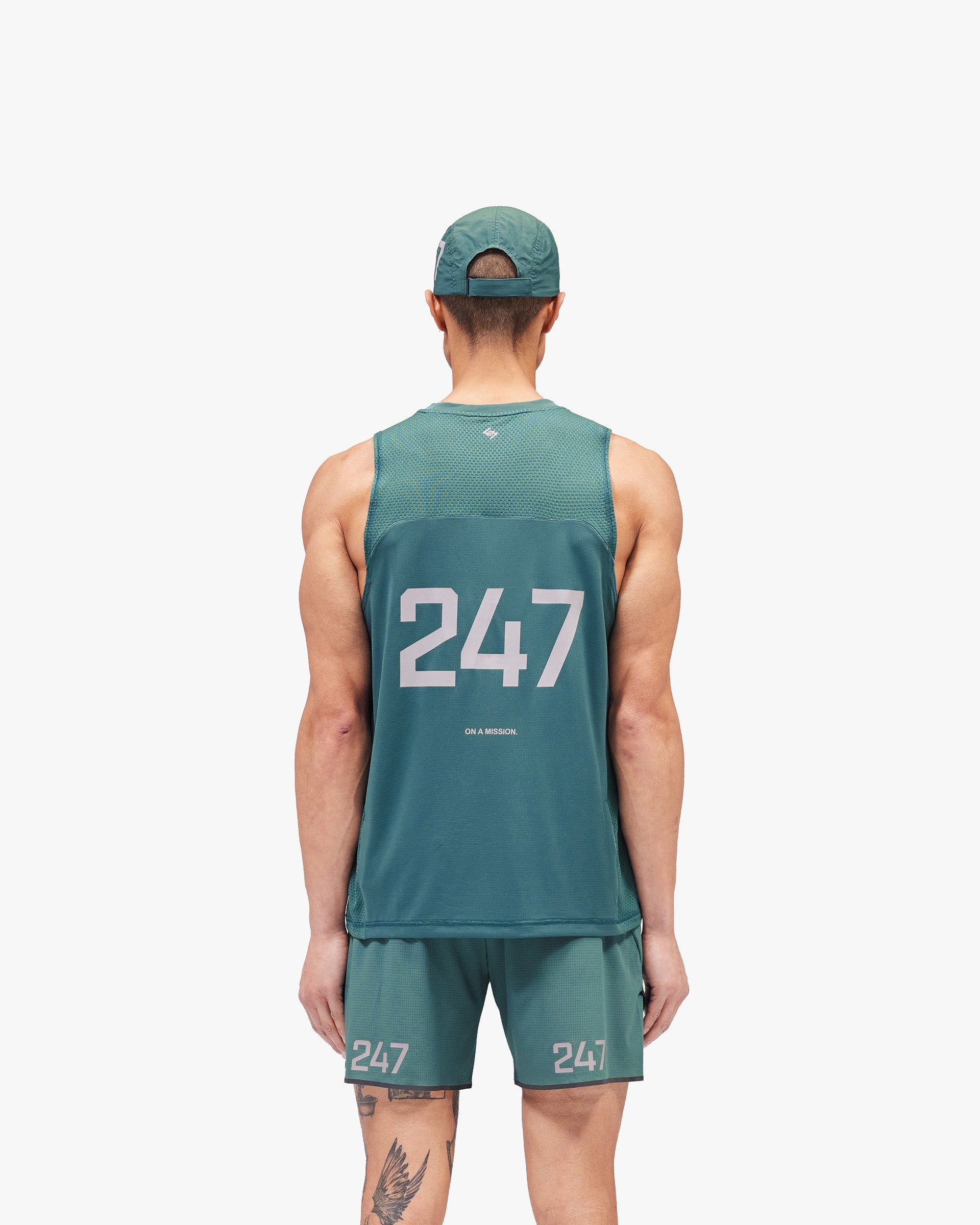 247_Numbers_Vest_-_Teal_05.jpg