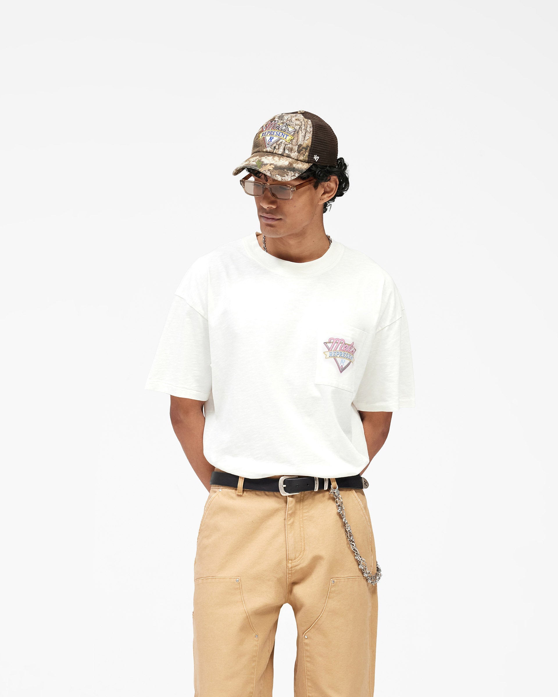 Represent_x_Mels_Diner_T-Shirt_-_Flat_White_04.jpg